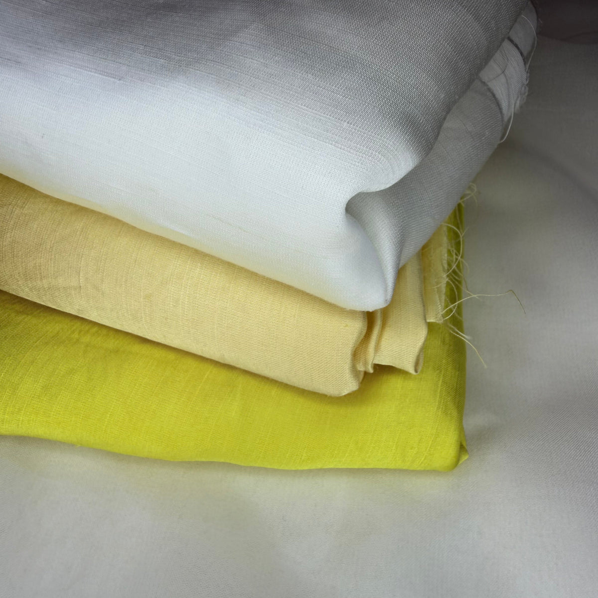 Ontario Blend Fabric Scrap Bundle - 2.5 yds Total | Free Shipping
